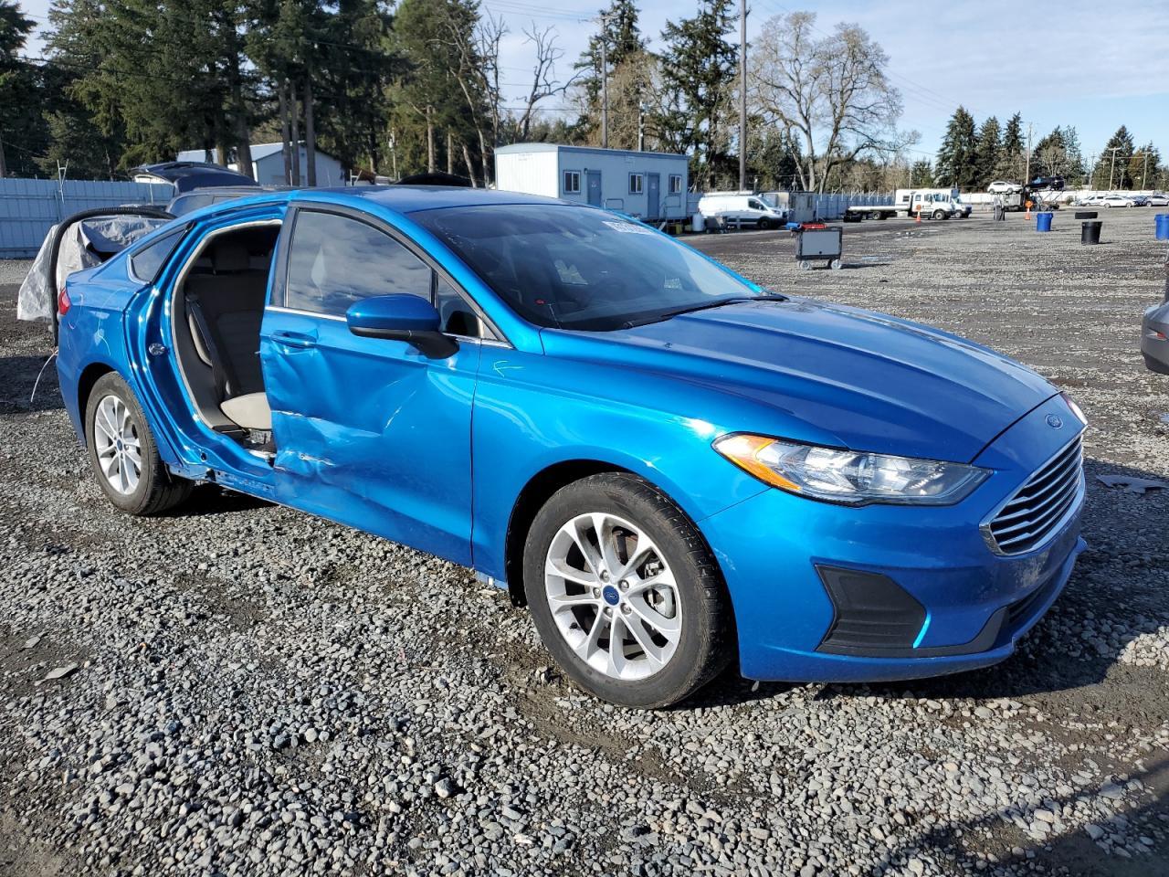 2020 FORD FUSION SE - Image 4