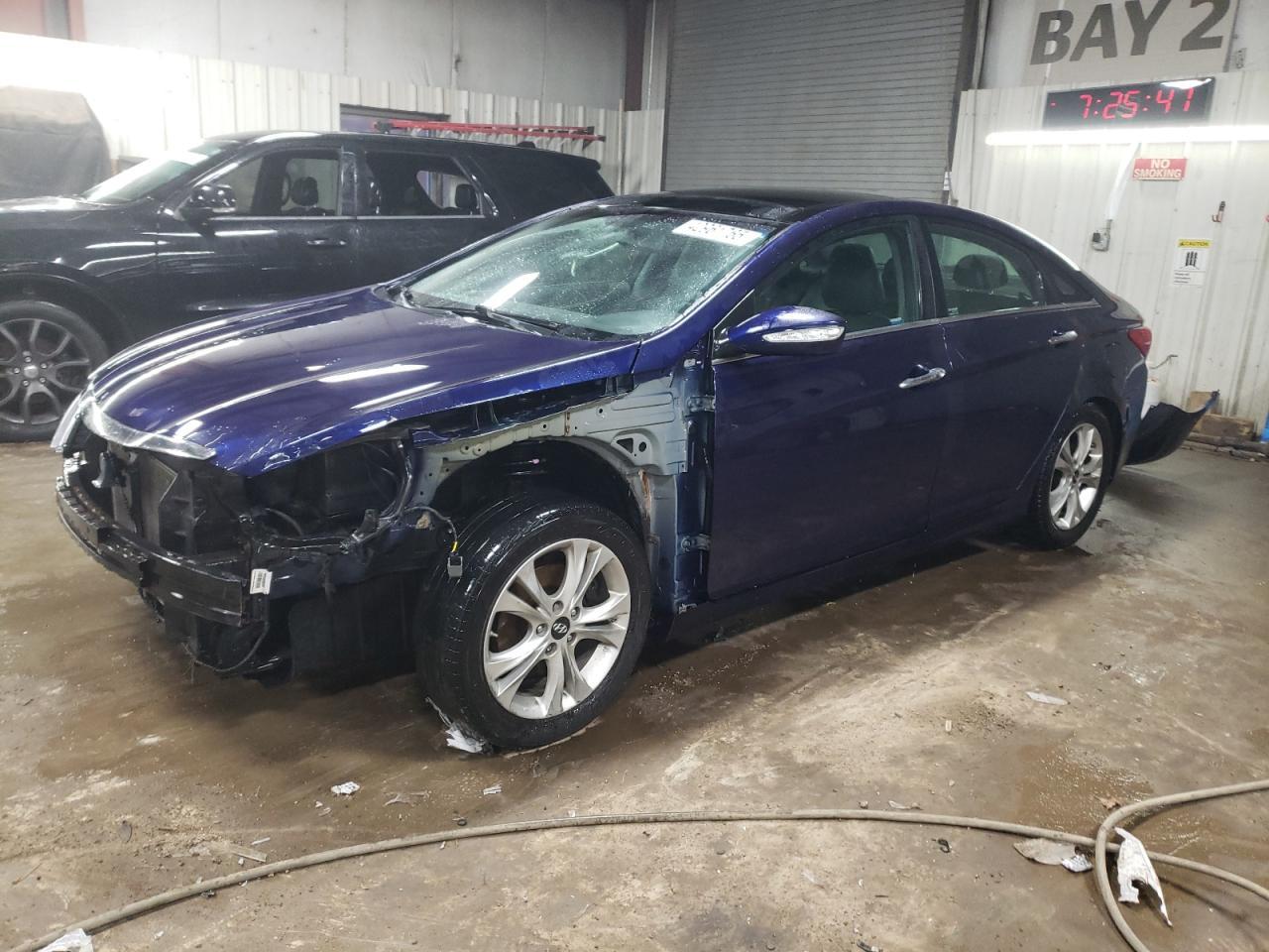 2013 HYUNDAI SONATA SE