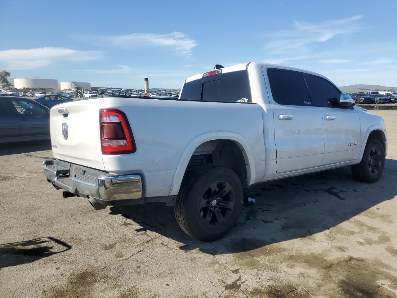 2019 RAM 1500 LARAM - Фото 3