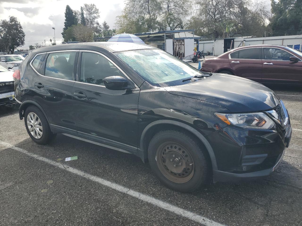 2018 NISSAN ROGUE S - Фото 4