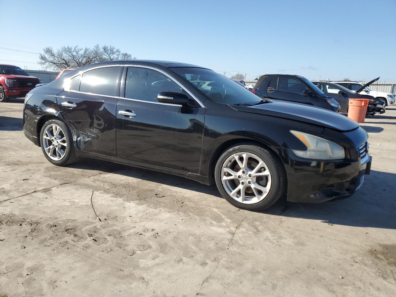 2013 NISSAN MAXIMA S - Фото 4