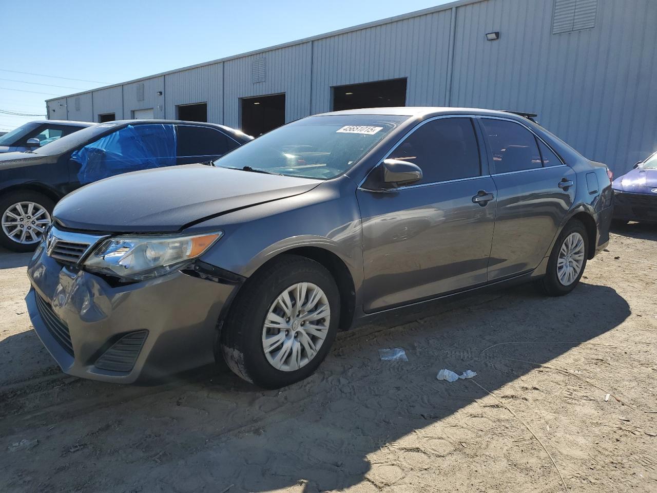 2013 TOYOTA CAMRY L