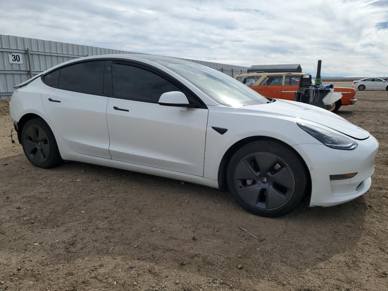 2021 TESLA MODEL 3 - Image 4