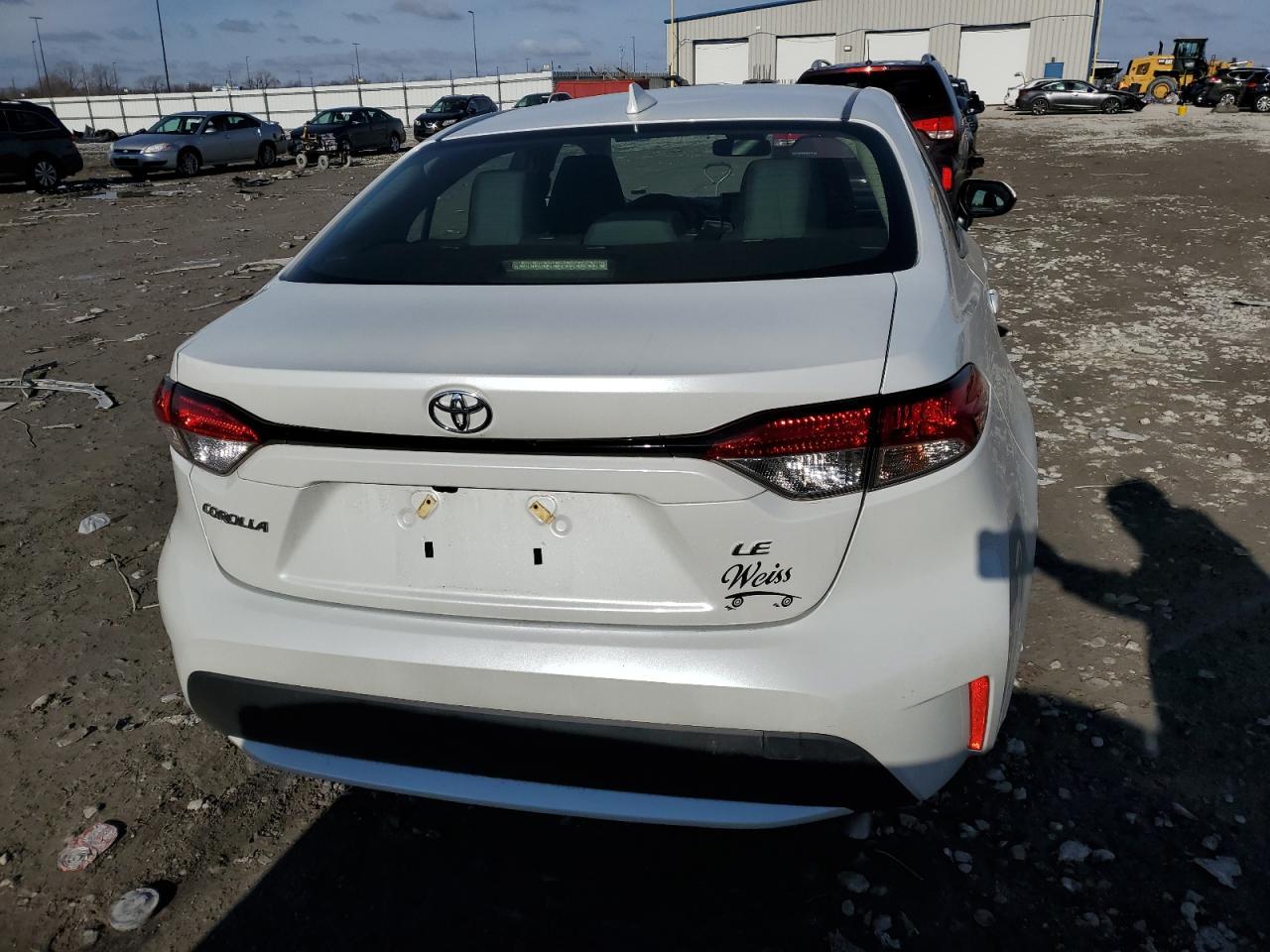 2022 TOYOTA COROLLA LE - Фото 6