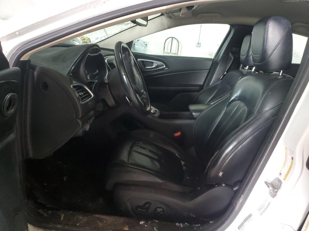 2015 CHRYSLER 200 C - Фото 7