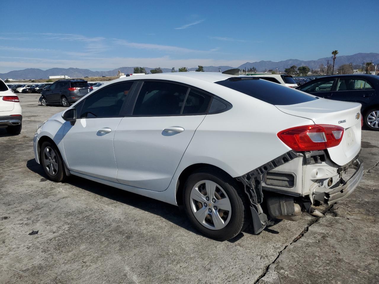 2016 CHEVROLET CRUZE LS - Image 2