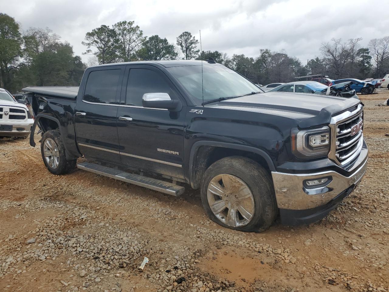 2018 GMC SIERRA K15 - Фото 4