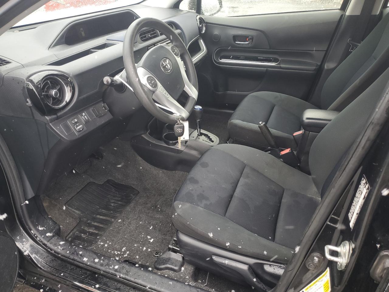 2016 TOYOTA PRIUS C - Фото 7