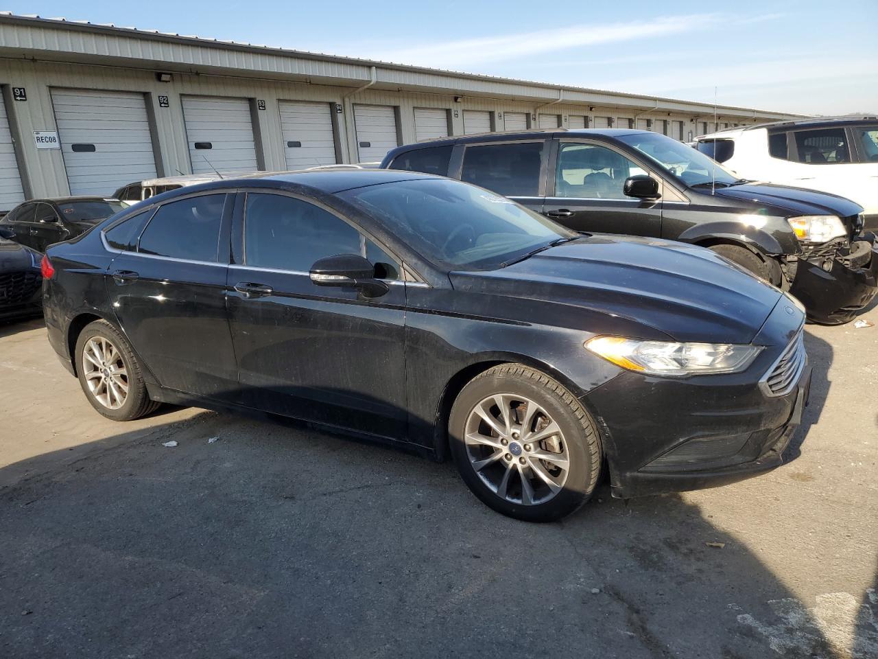 2017 FORD FUSION SE - Фото 4
