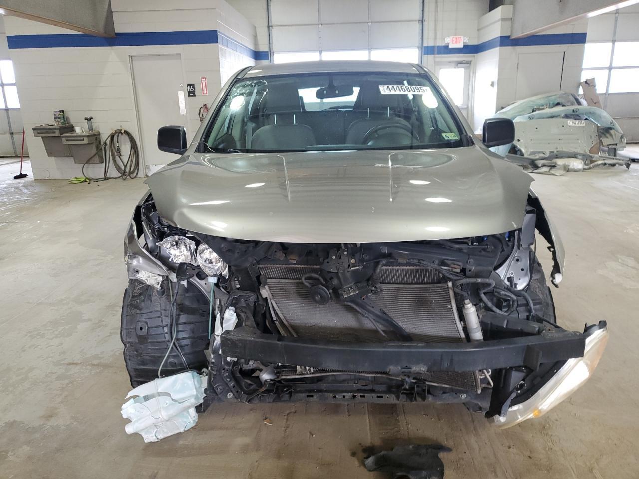 2013 NISSAN ROGUE S - Фото 5