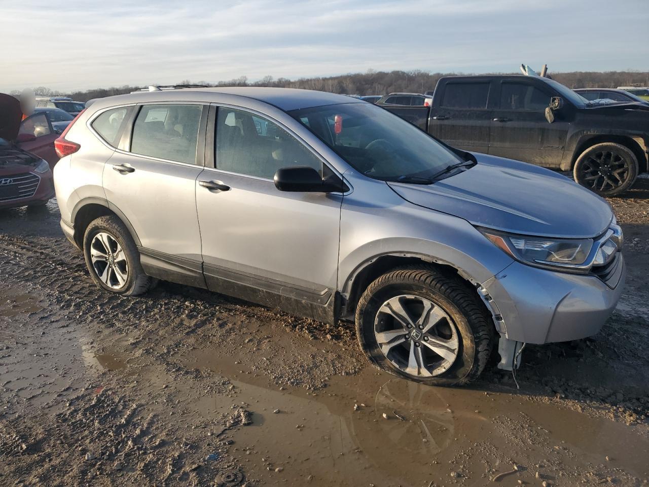 2017 HONDA CR-V LX - Image 4