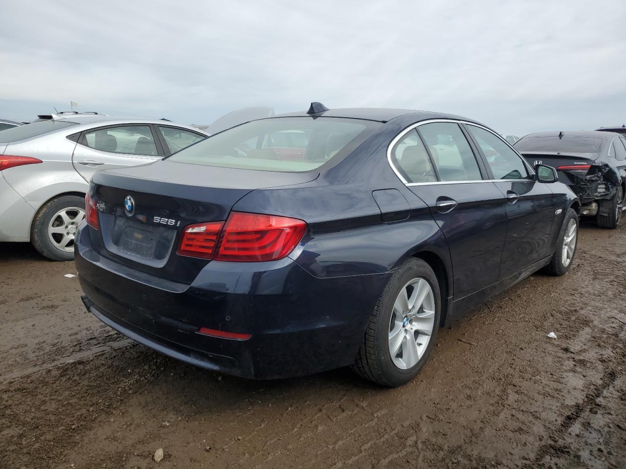 2013 BMW 528 XI - Image 3