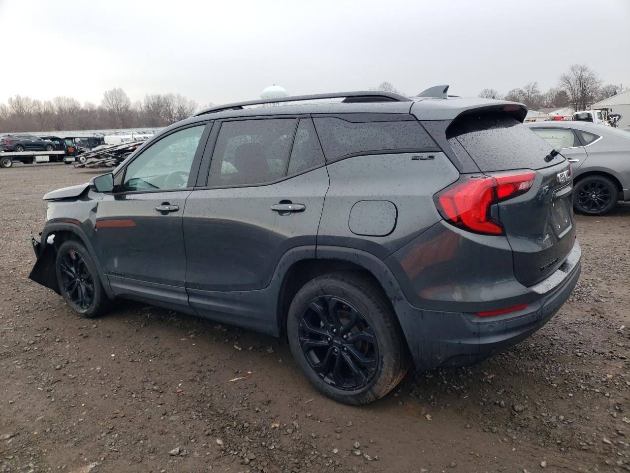 2019 GMC TERRAIN SL - Image 2