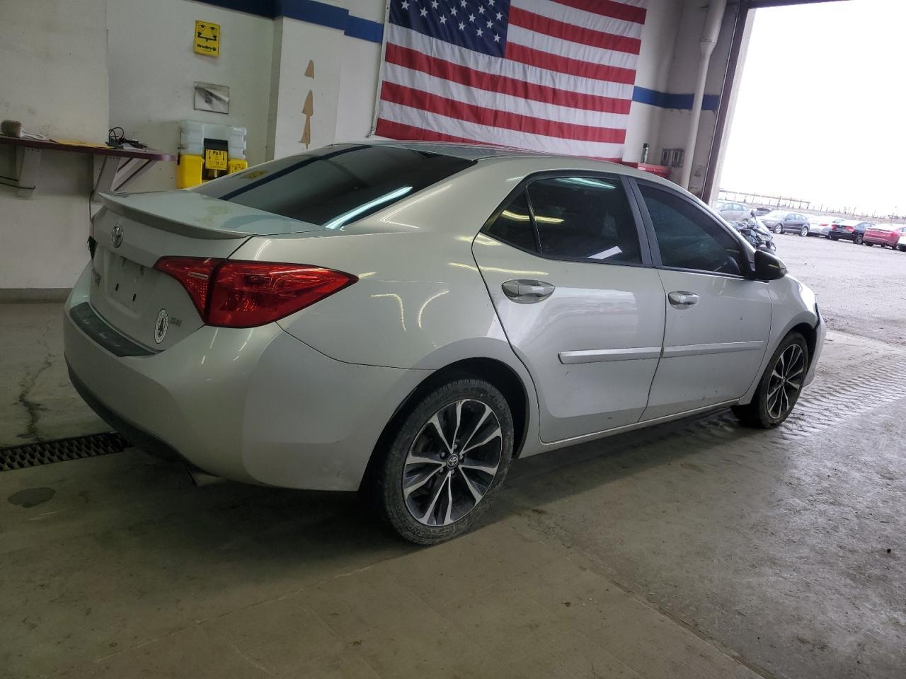 2019 TOYOTA COROLLA L - Image 3
