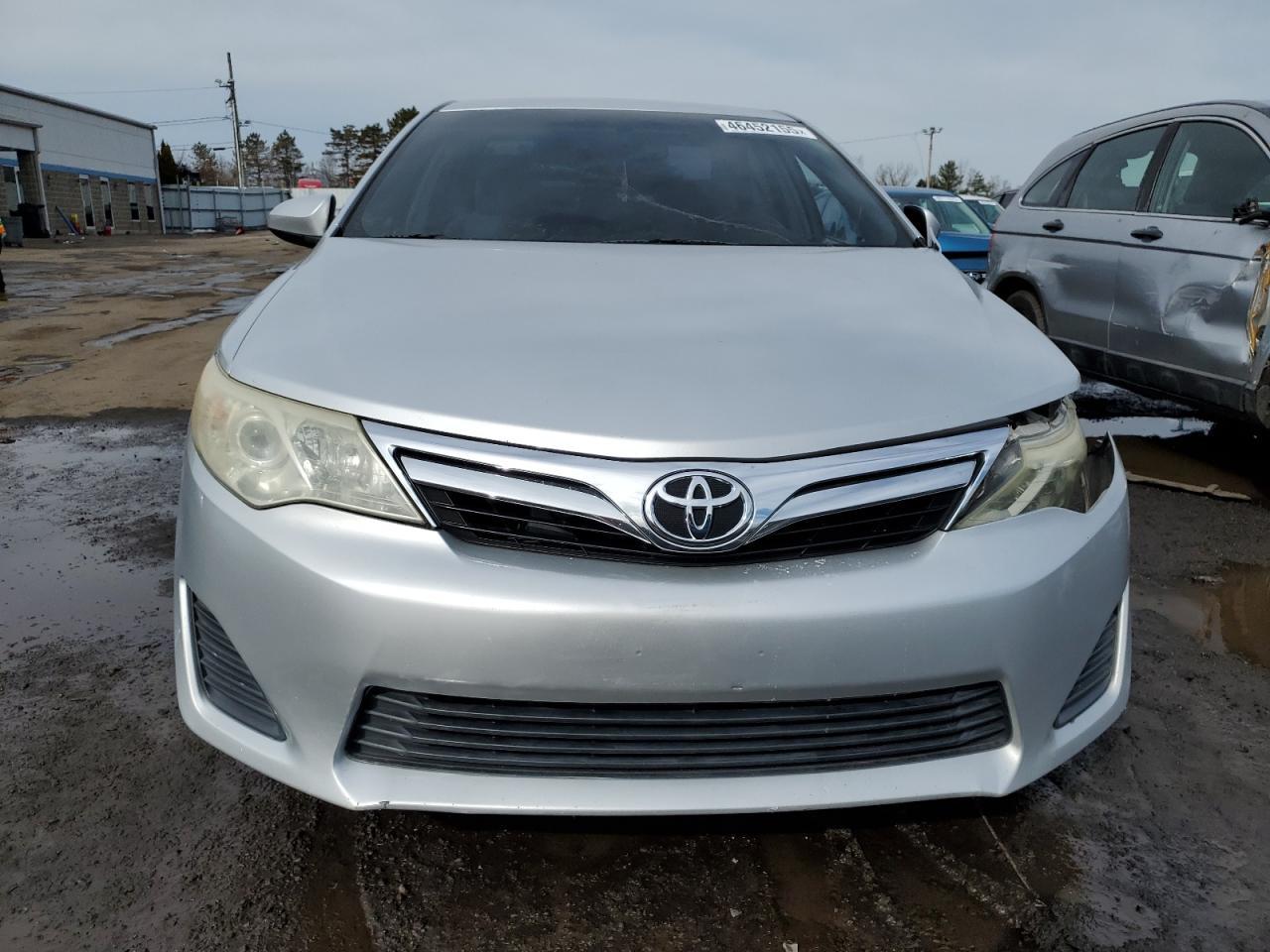 2014 TOYOTA CAMRY L - Image 5