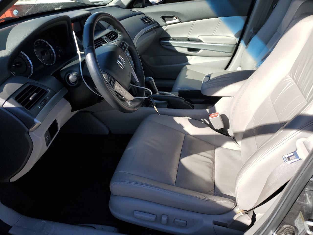 2010 HONDA ACCORD EXL - Image 7