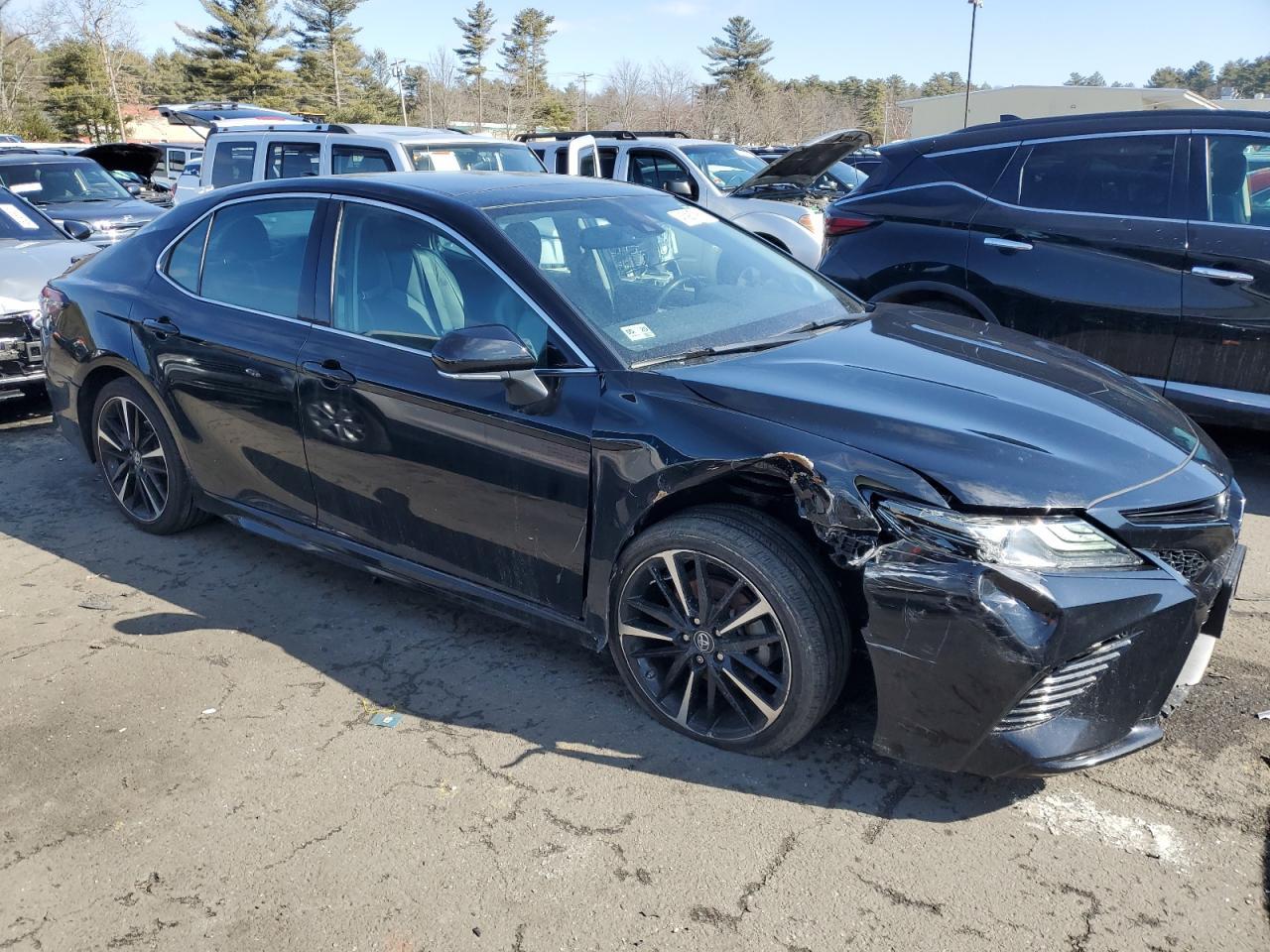2019 TOYOTA CAMRY XSE - Image 4