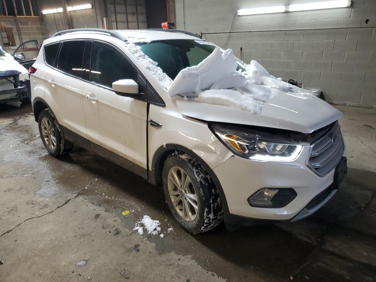 2019 FORD ESCAPE SEL - Image 4