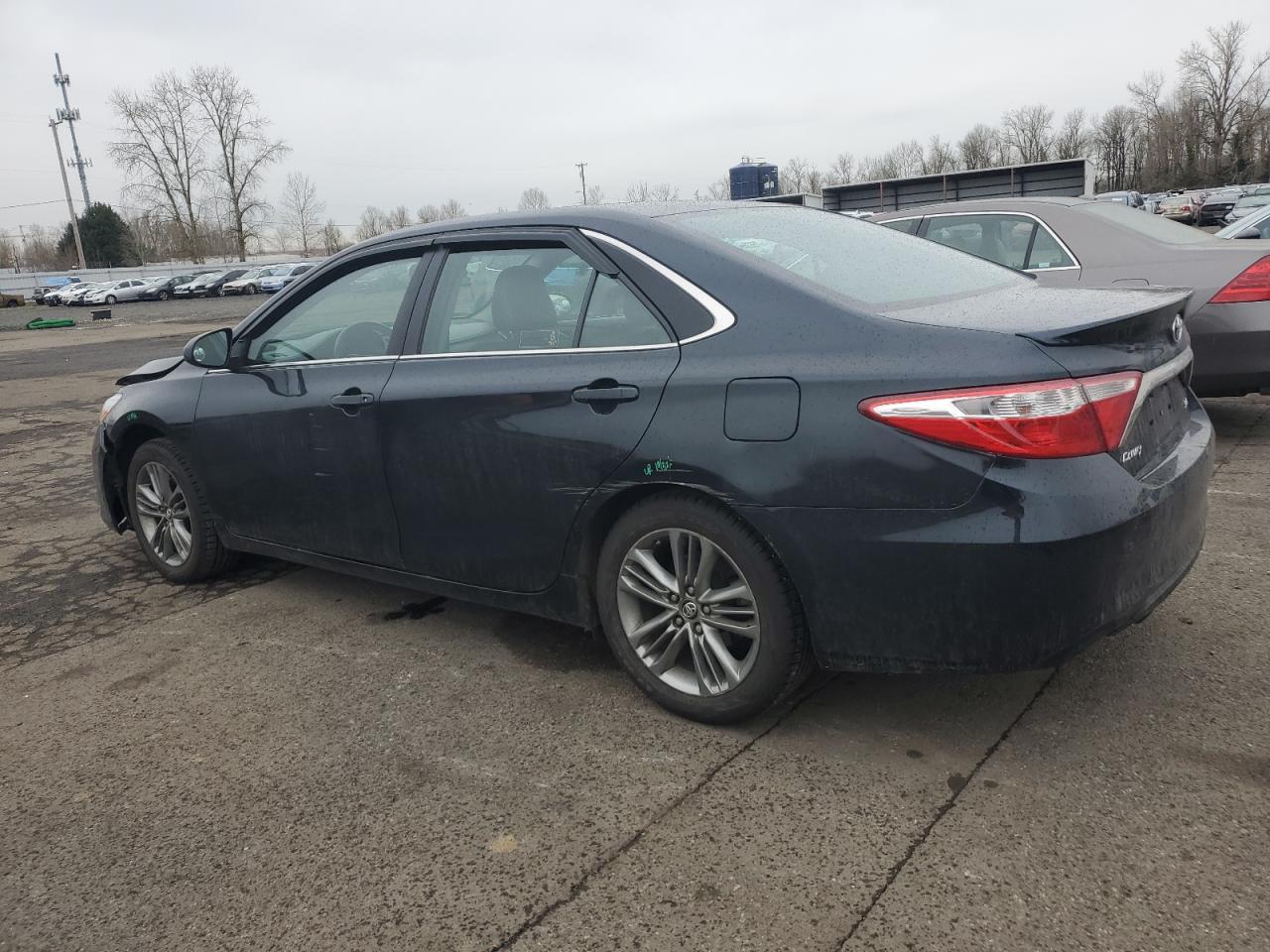 2017 TOYOTA CAMRY LE - Image 2