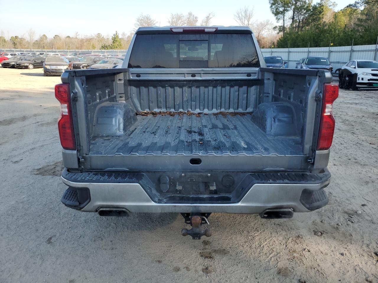 2019 CHEVROLET SILVERADO - Image 6
