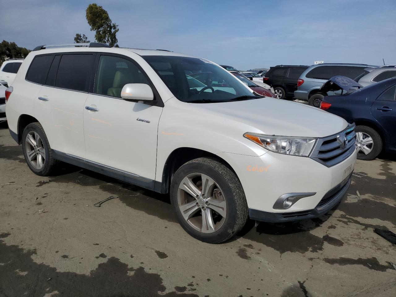 2011 TOYOTA HIGHLANDER - Фото 4