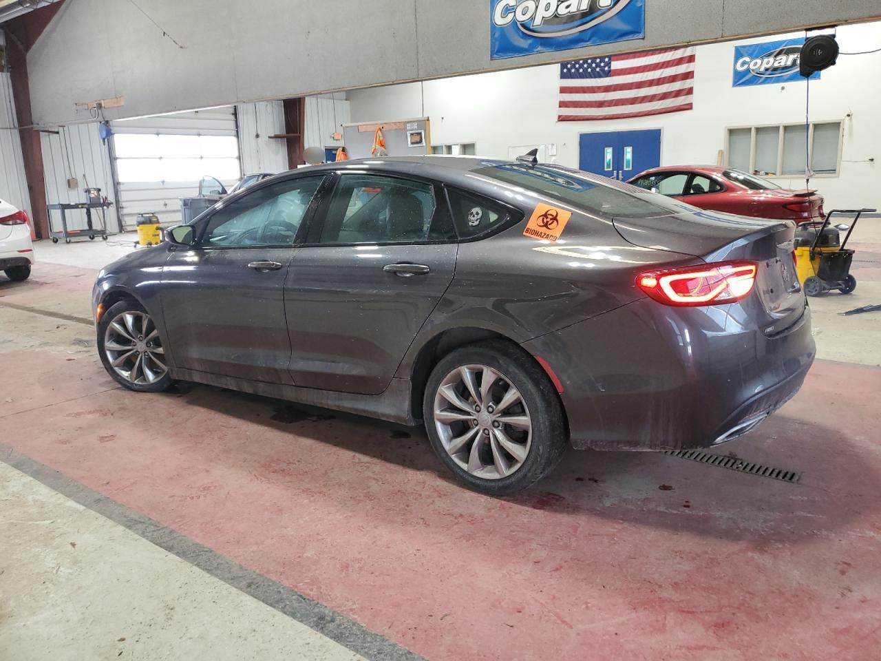 2015 CHRYSLER 200 S - Image 2
