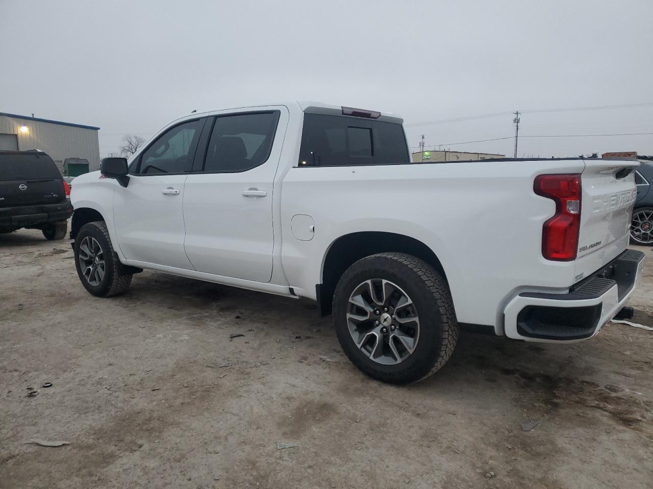 2024 CHEVROLET SILVERADO - Фото 2