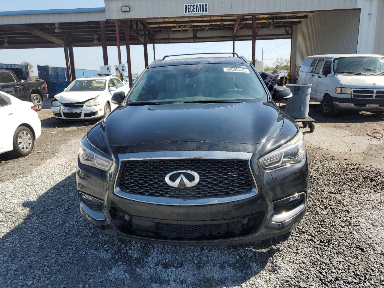 2019 INFINITI QX60 LUXE - Image 5