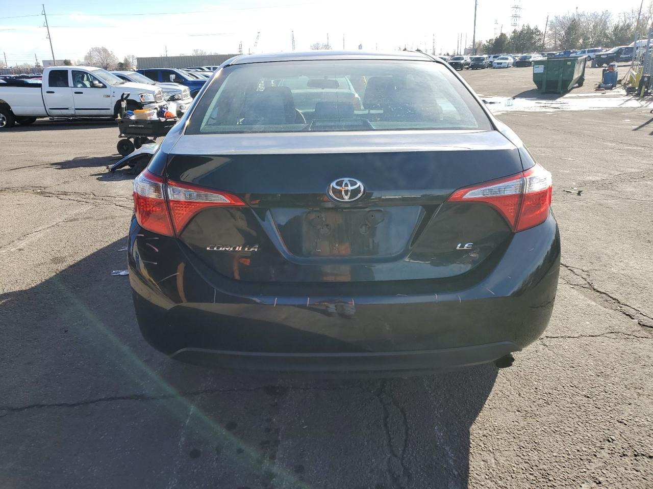 2015 TOYOTA COROLLA L - Фото 6