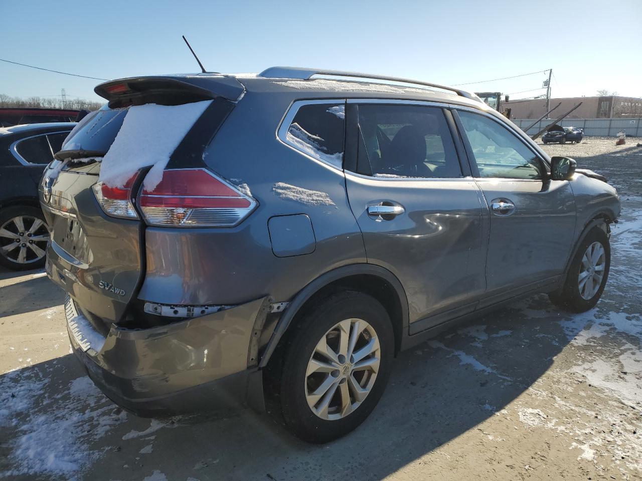 2016 NISSAN ROGUE S - Фото 3