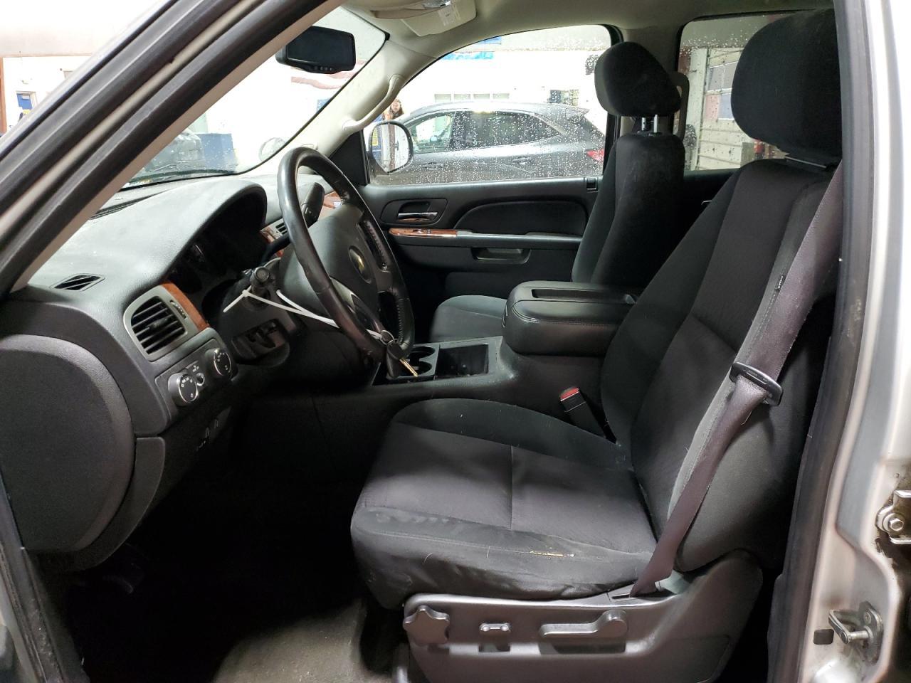 2011 CHEVROLET TAHOE K150 - Image 7