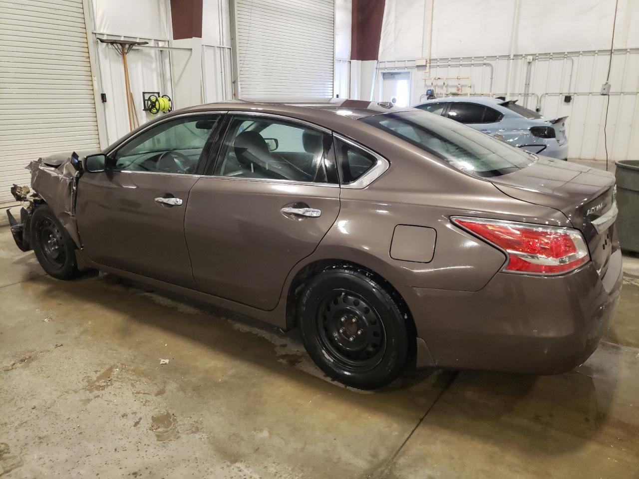 2015 NISSAN ALTIMA 2.5 - Фото 2