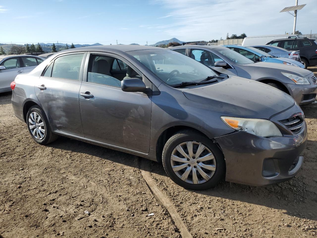 2013 TOYOTA COROLLA BA - Фото 4