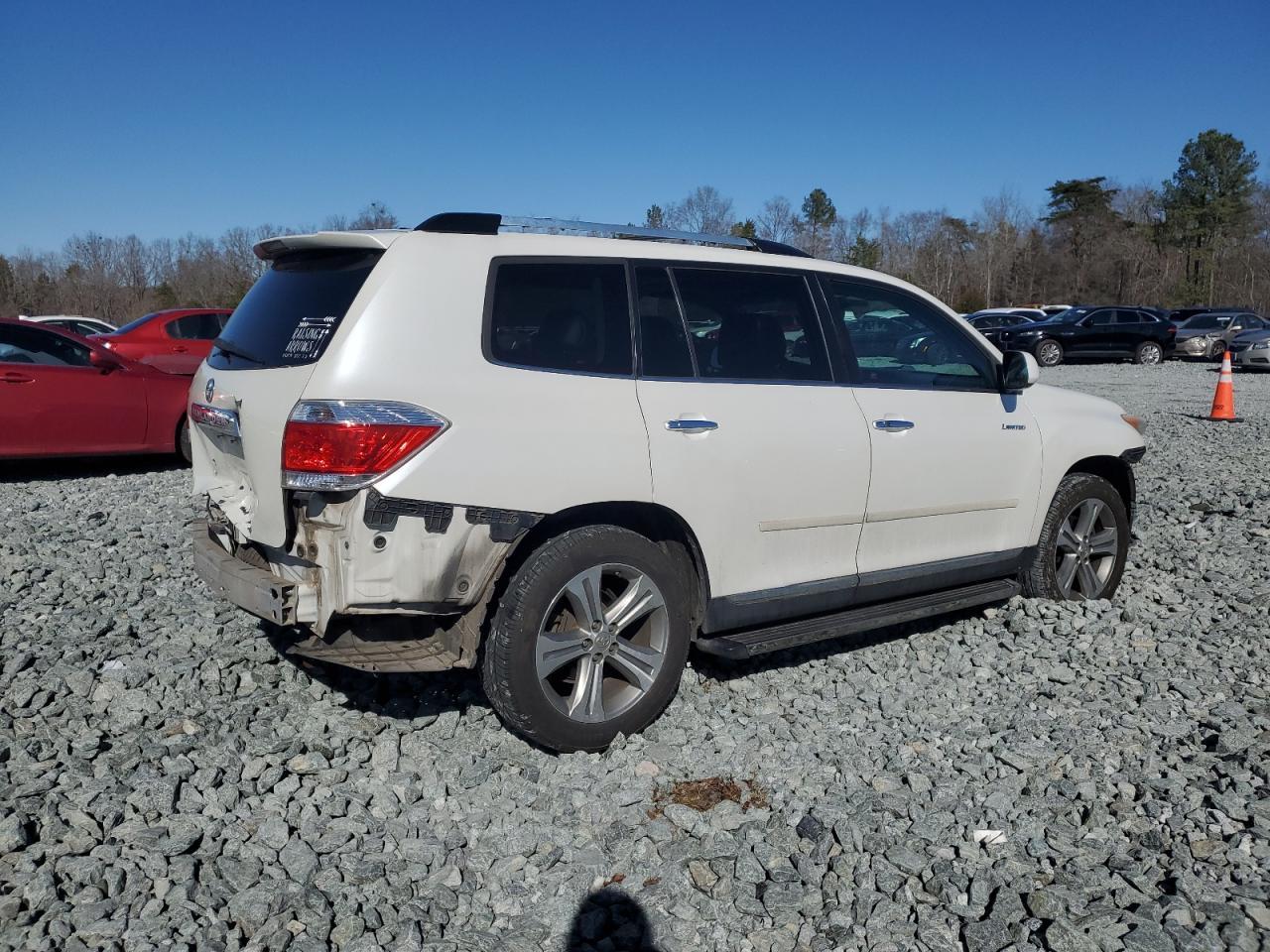 2011 TOYOTA HIGHLANDER - Фото 3