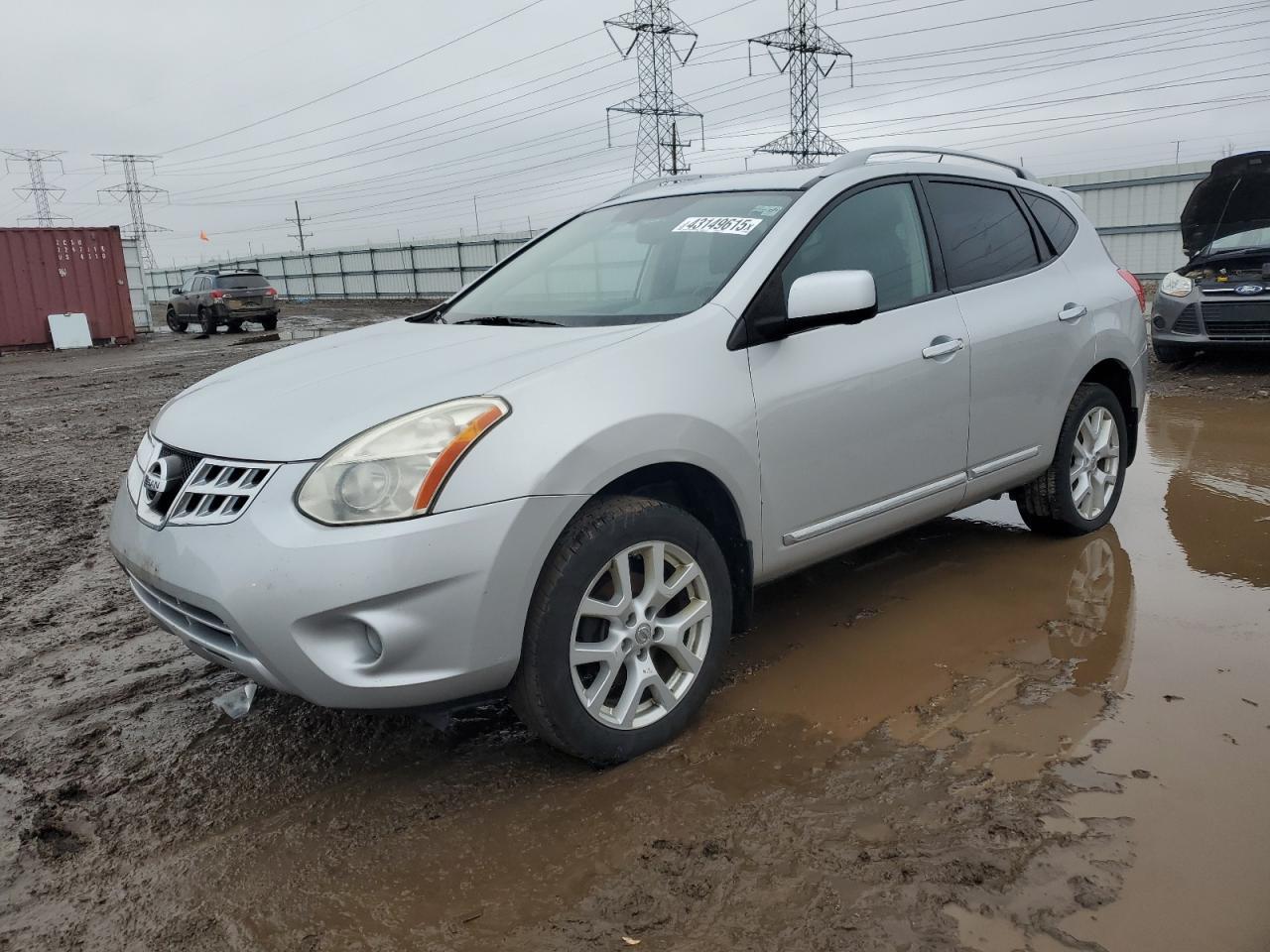 2013 NISSAN ROGUE S