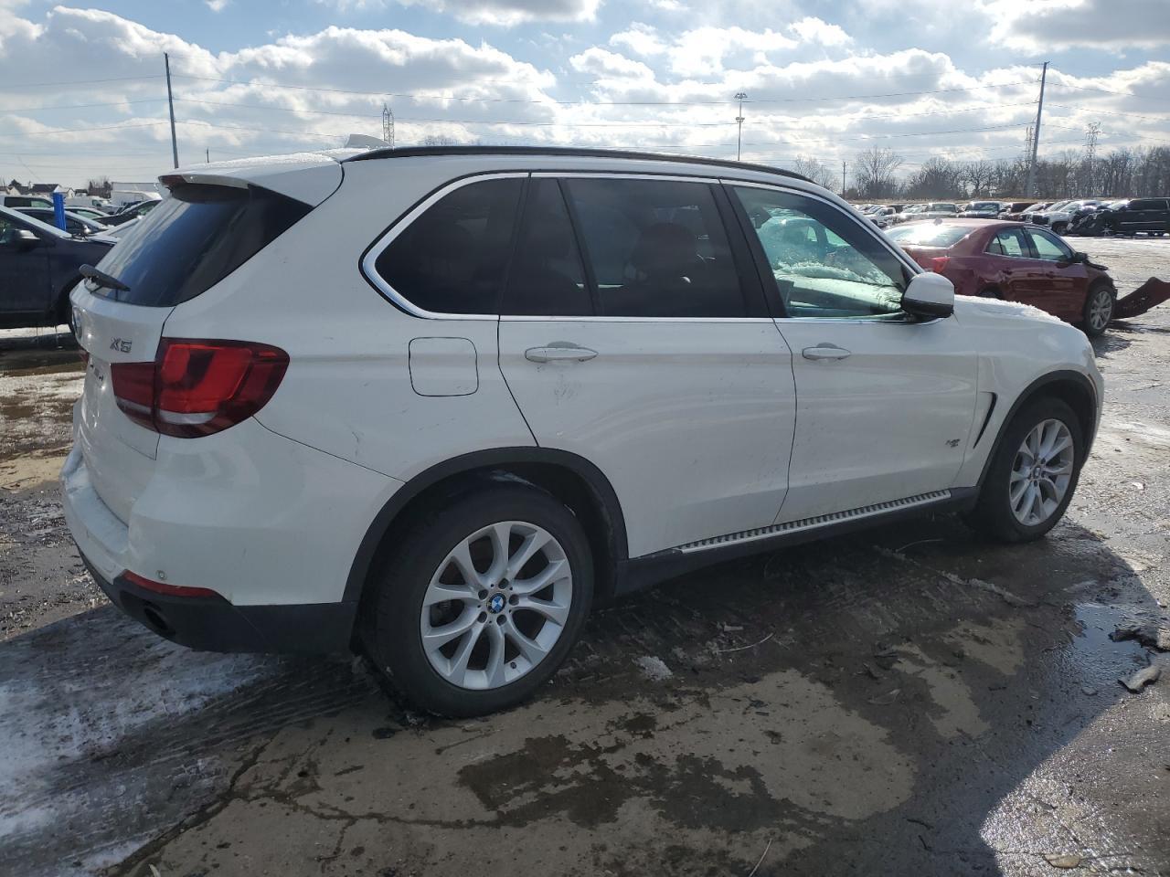2016 BMW X5 XDRIVE3 - Фото 3