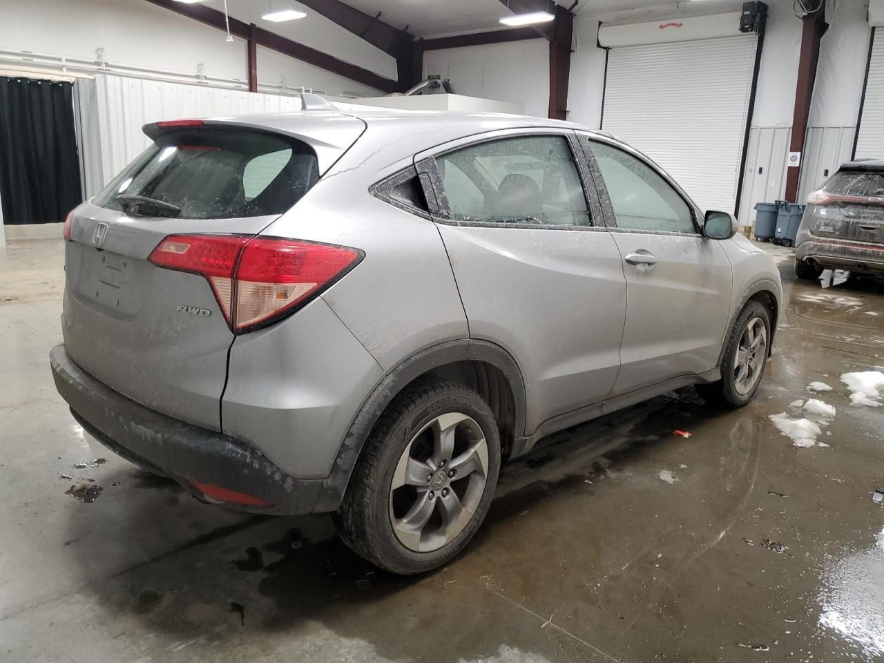 2018 HONDA HR-V LX - Image 3