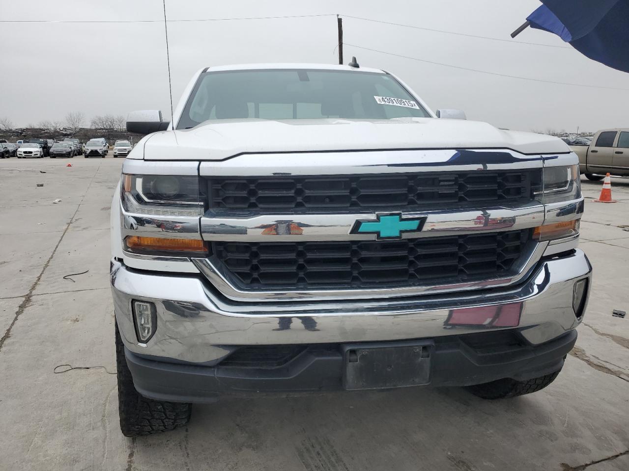 2018 CHEVROLET SILVERADO - Фото 5
