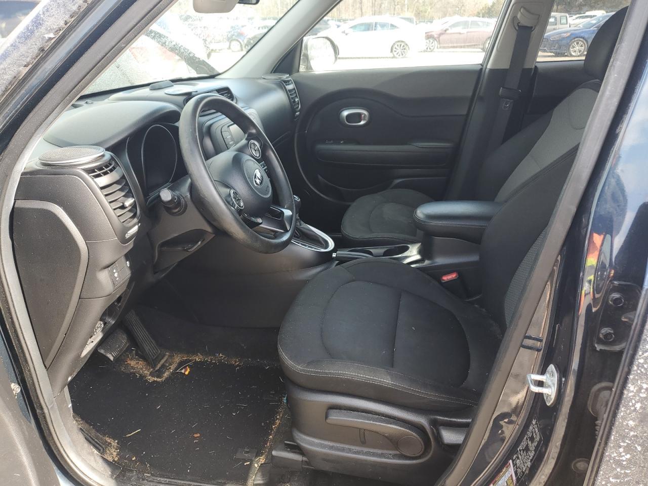 2017 KIA SOUL + - Фото 7