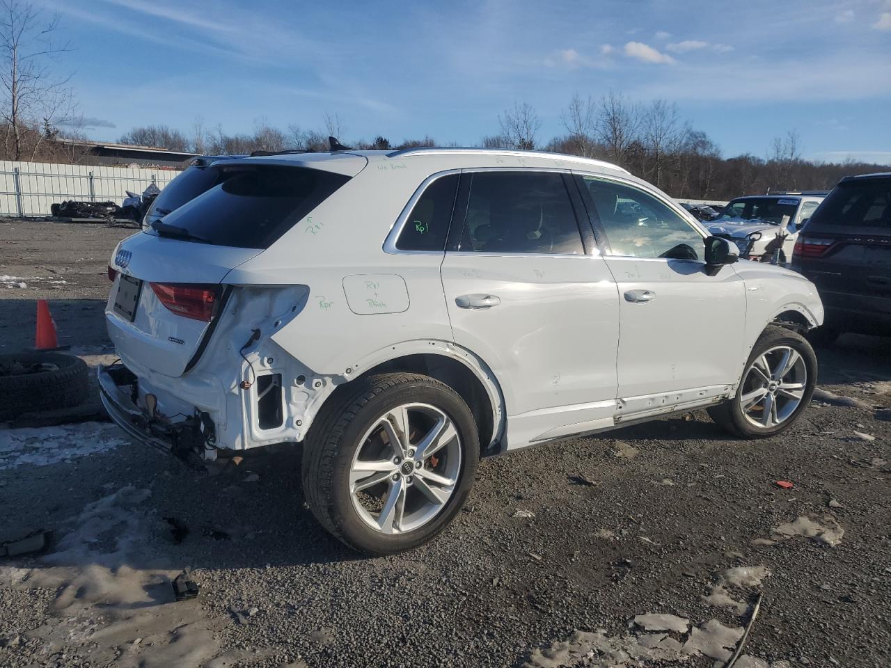2022 AUDI Q3 PREMIUM - Image 3