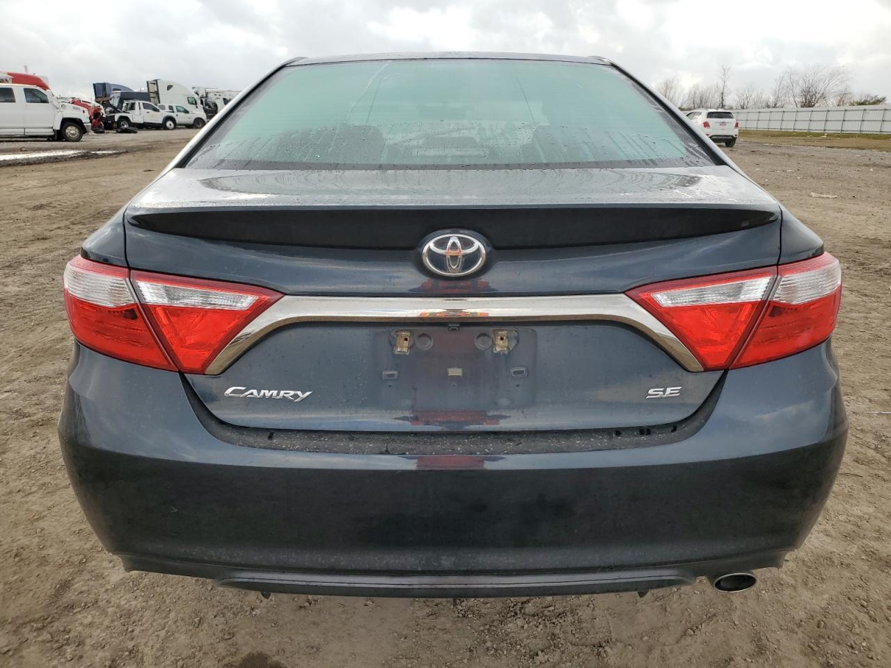 2017 TOYOTA CAMRY LE - Фото 6