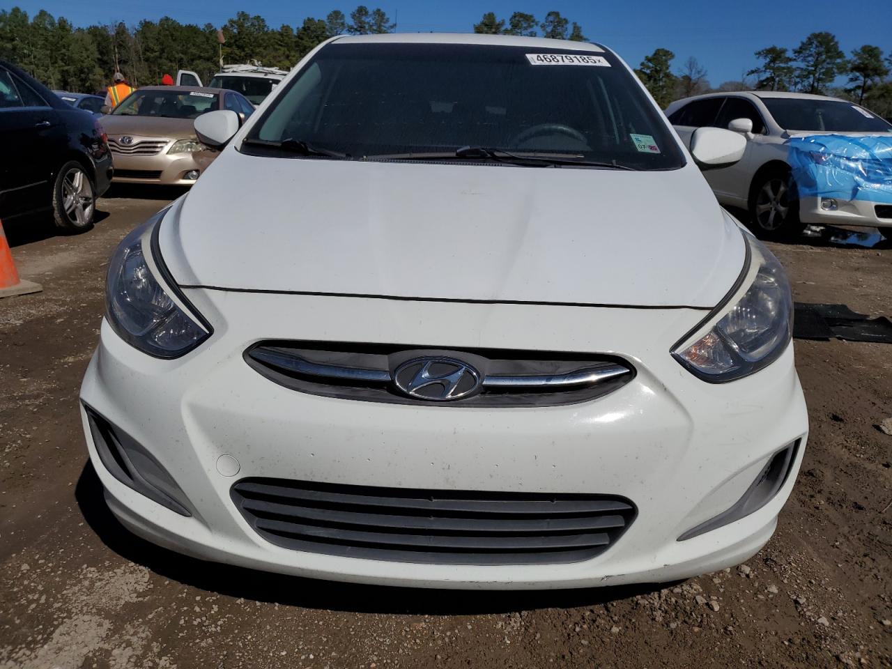 2017 HYUNDAI ACCENT SE - Image 5
