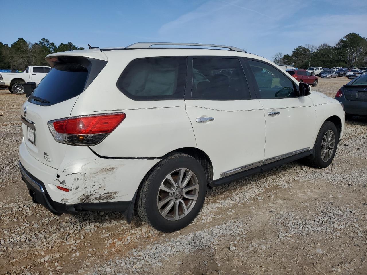 2013 NISSAN PATHFINDER - Фото 3