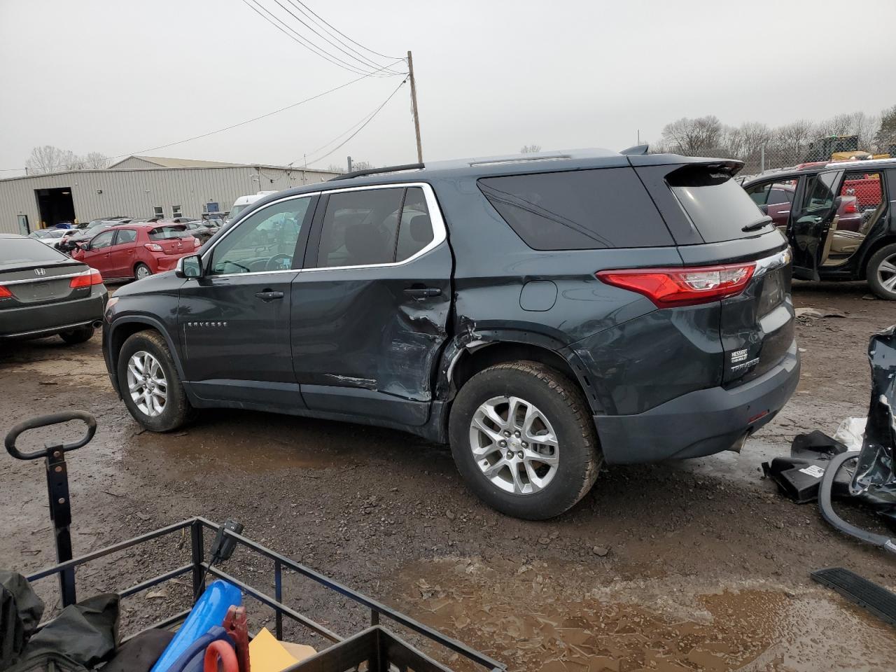2018 CHEVROLET TRAVERSE L - Image 2