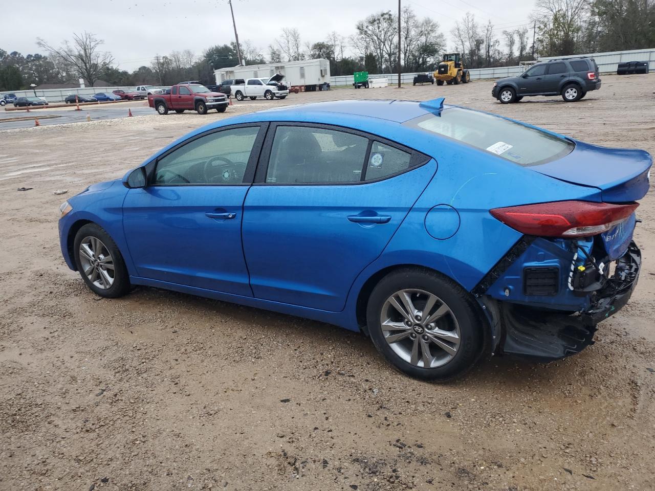 2017 HYUNDAI ELANTRA SE - Image 2