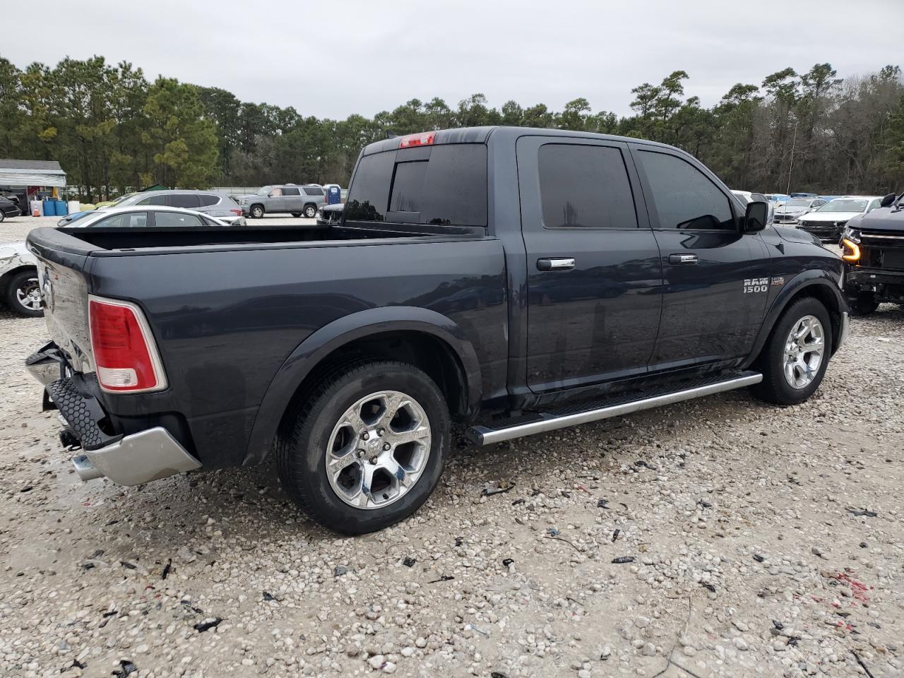 2017 RAM 1500 LARAM - Image 3