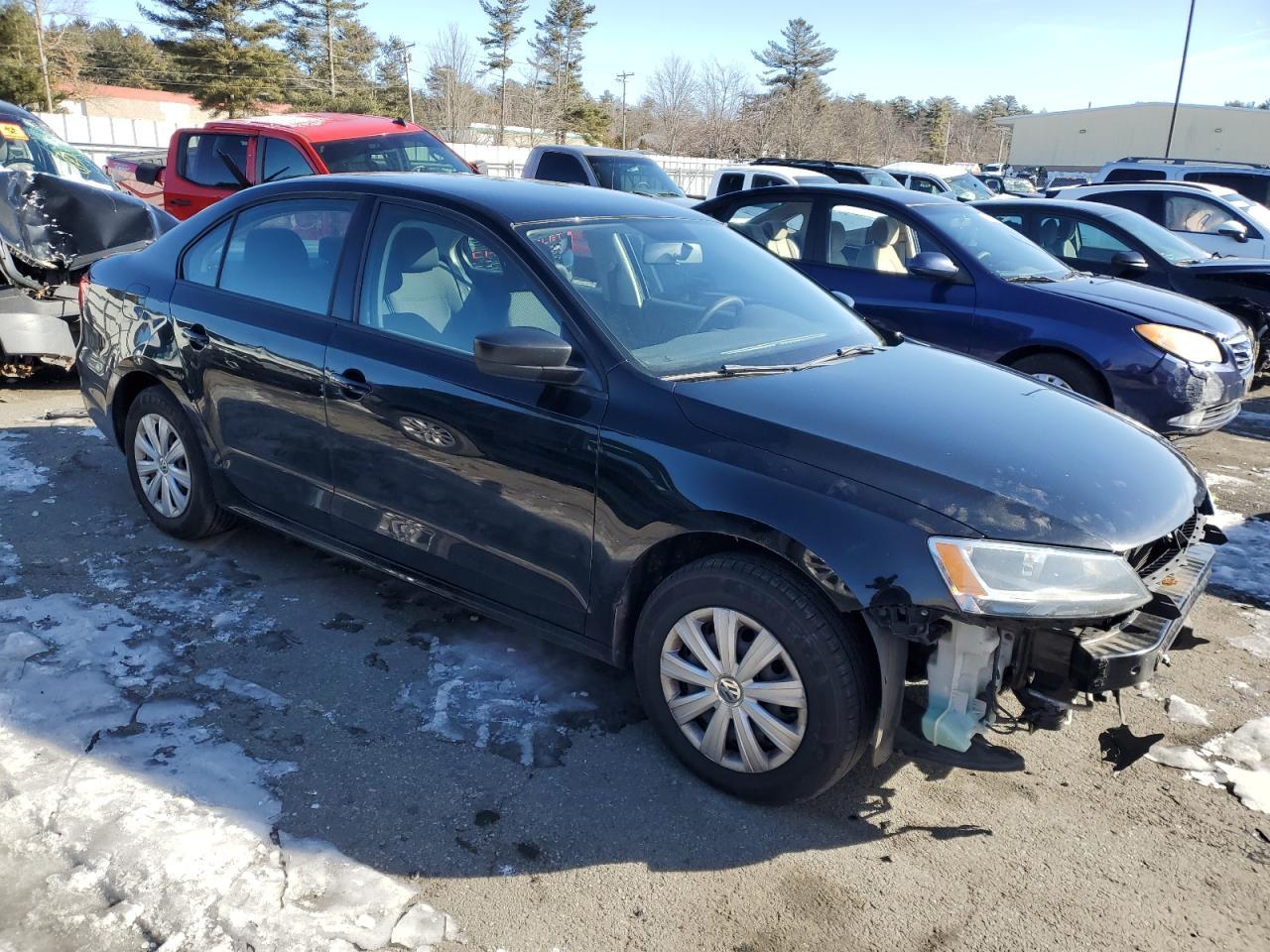 2013 VOLKSWAGEN JETTA BASE - Image 4