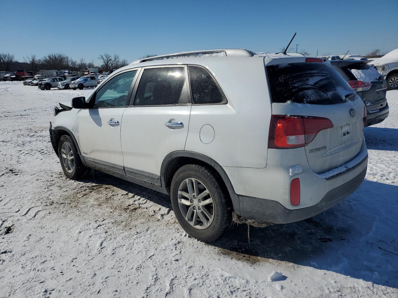 2014 KIA SORENTO LX - Image 2
