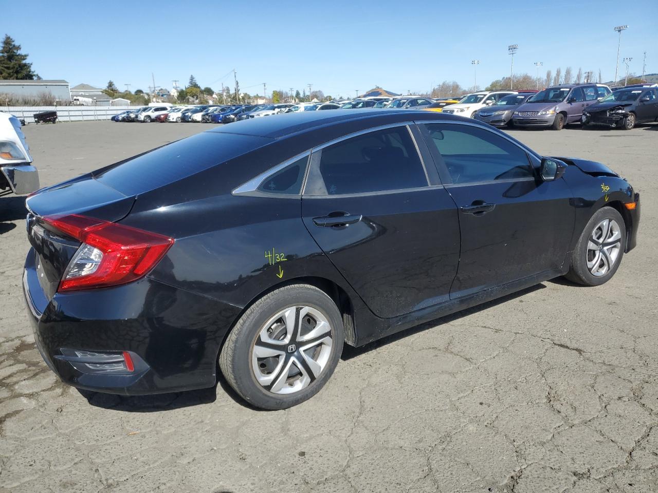 2017 HONDA CIVIC LX - Фото 3