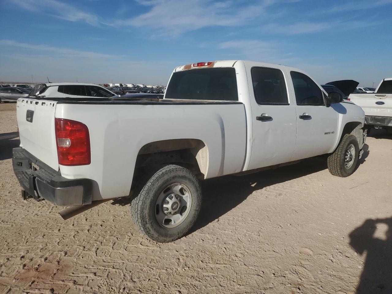 2013 CHEVROLET SILVERADO - Image 3